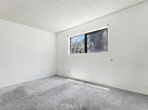 8331 Cedros Avenue 11, Panorama City (los Angeles) CA 91402