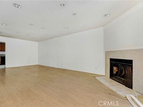 8331 Cedros Avenue 11, Panorama City (los Angeles) CA 91402