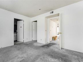 8331 Cedros Avenue 11, Panorama City (los Angeles) CA 91402