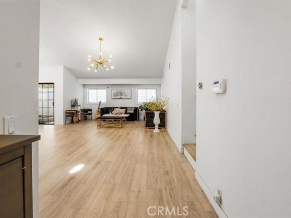9739 Hillhaven Avenue, Tujunga (los Angeles) CA 91042