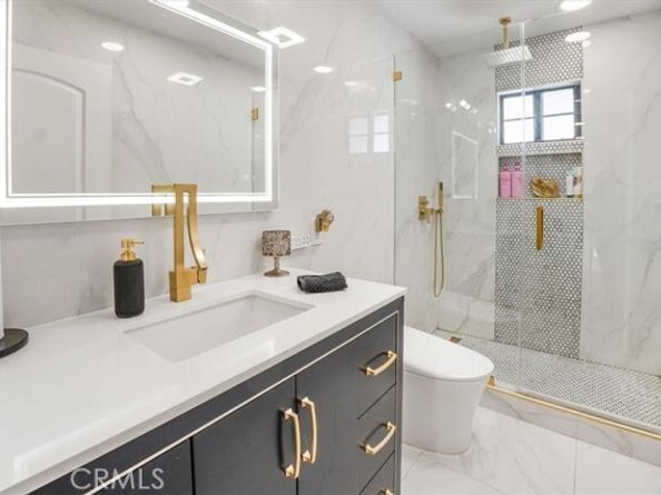 9739 Hillhaven Avenue, Tujunga (los Angeles) CA 91042