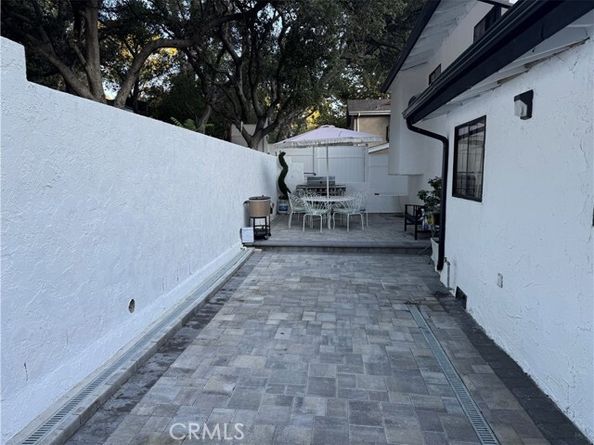 9739 Hillhaven Avenue, Tujunga (los Angeles) CA 91042