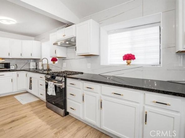 9739 Hillhaven Avenue, Tujunga (los Angeles) CA 91042