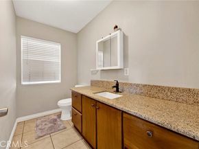 13286 Terra Bella Street, Pacoima (los Angeles) CA 91331