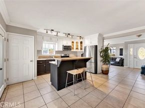 13286 Terra Bella Street, Pacoima (los Angeles) CA 91331