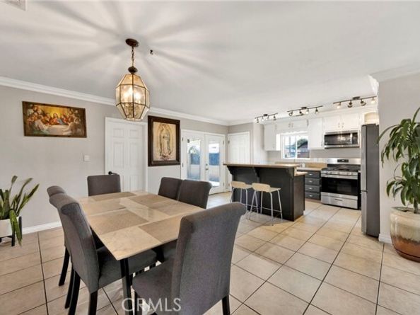 13286 Terra Bella Street, Pacoima (los Angeles) CA 91331