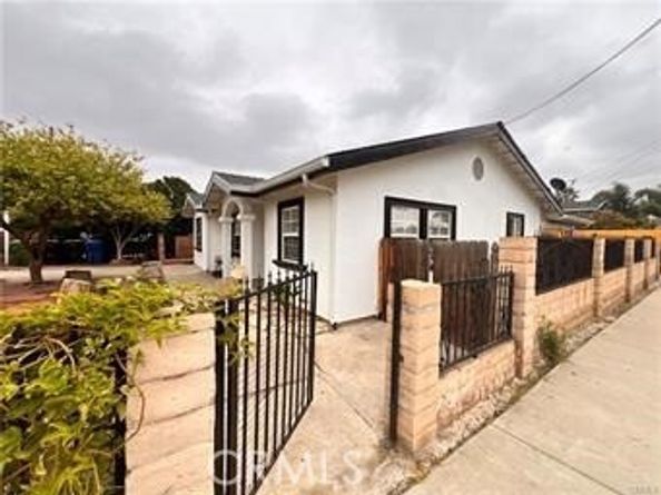13286 Terra Bella Street, Pacoima (los Angeles) CA 91331