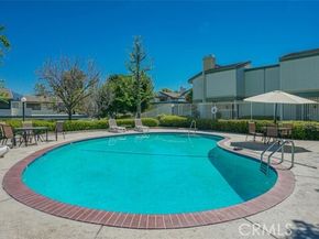 10504 Sunland 7, Sunland (los Angeles) CA 91040