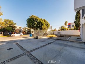 1121 N Berendo, Hollywood (los Angeles) CA 90006