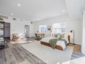 1121 N Berendo, Hollywood (los Angeles) CA 90006