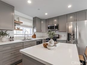 1121 N Berendo, Hollywood (los Angeles) CA 90006