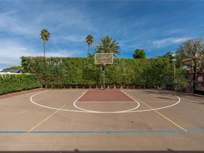 9562 Sundance Street, Pacoima (los Angeles) CA 91331