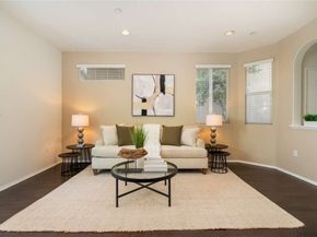 9562 Sundance Street, Pacoima (los Angeles) CA 91331