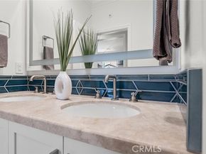 4689 Holly Avenue, Long Beach CA 90805