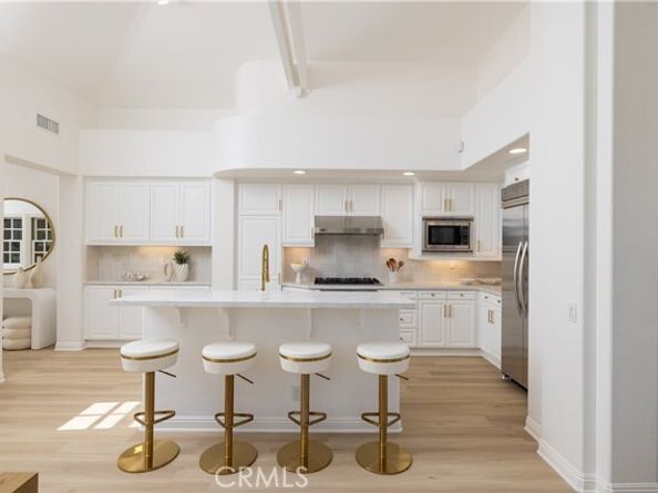 2545 Bungalow Place, Corona Del Mar (newport Beach) CA 92625