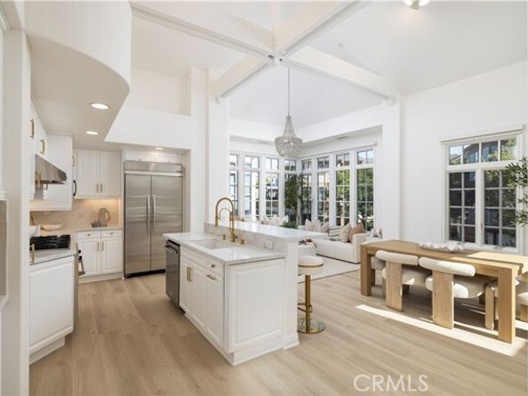 2545 Bungalow Place, Corona Del Mar (newport Beach) CA 92625