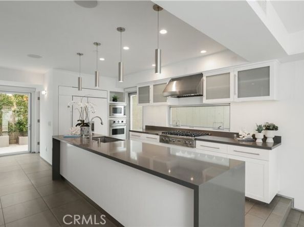 2618 Cove Street, Corona Del Mar (newport Beach) CA 92625