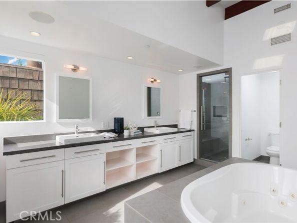 2618 Cove Street, Corona Del Mar (newport Beach) CA 92625