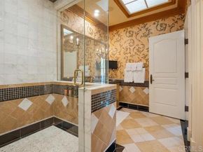 5220 Grand Del Mar Way VU 749, San Diego CA 92130