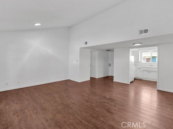 3760 Vista Campana 76, Oceanside CA 92057