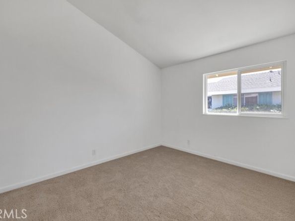 3760 Vista Campana 76, Oceanside CA 92057