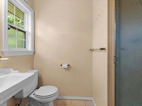 18746 Plummer Street, Northridge (los Angeles) CA 91324