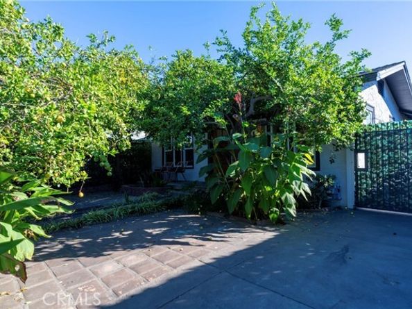 5462 Homeside, Los Angeles CA 90016