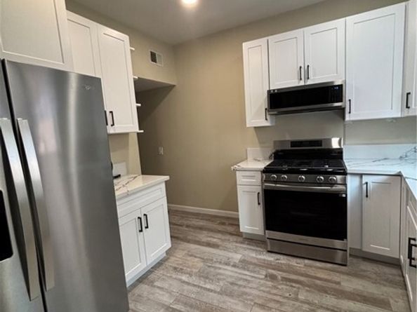 13901 Olive View Lane 57, Sylmar (los Angeles) CA 91342