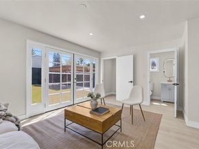 2942 S West View, Los Angeles CA 90016