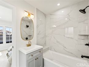 2942 S West View, Los Angeles CA 90016