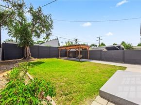 2942 S West View, Los Angeles CA 90016