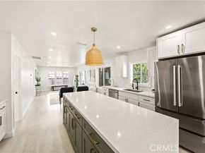 2942 S West View, Los Angeles CA 90016