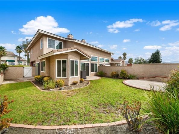 19091 Sycamore Glen, Lake Forest (el Toro) CA 92679