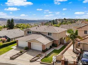 19091 Sycamore Glen, Lake Forest (el Toro) CA 92679