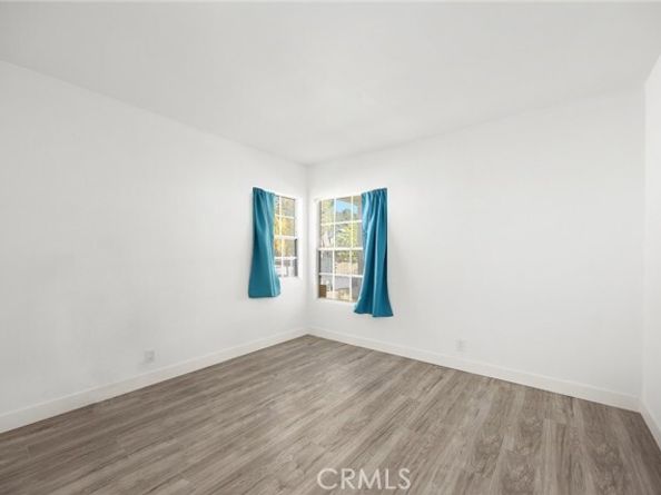 10833 McVine Ave Avenue, Sunland (los Angeles) CA 91040