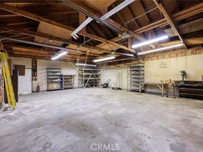 10833 McVine Ave Avenue, Sunland (los Angeles) CA 91040