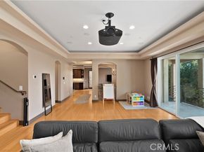 4630 Esparto Road, Woodland Hills (los Angeles) CA 91364