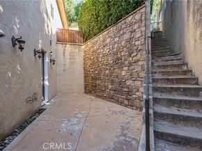 4630 Esparto Road, Woodland Hills (los Angeles) CA 91364