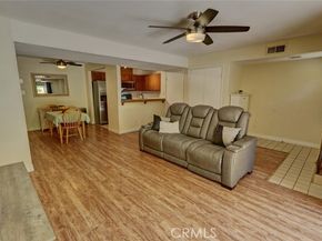 25712 Le Parc 7, Lake Forest (el Toro) CA 92630