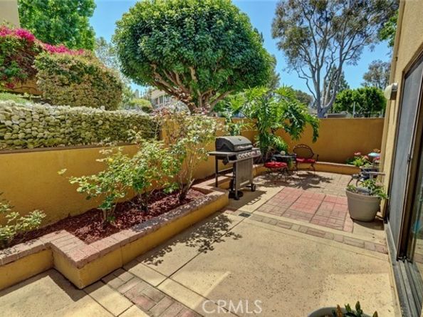 25712 Le Parc 7, Lake Forest (el Toro) CA 92630