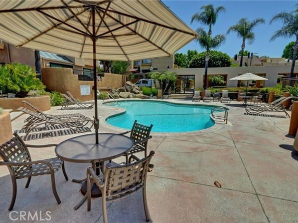 25712 Le Parc 7, Lake Forest (el Toro) CA 92630