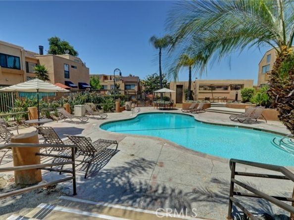 25712 Le Parc 7, Lake Forest (el Toro) CA 92630