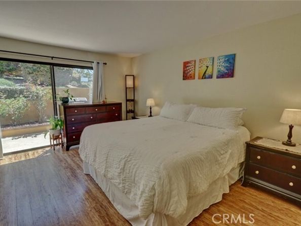 25712 Le Parc 7, Lake Forest (el Toro) CA 92630