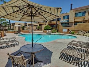 25712 Le Parc 7, Lake Forest (el Toro) CA 92630