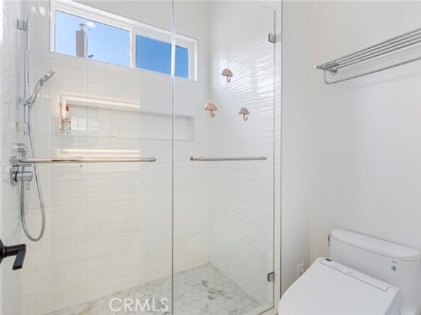 18 Bent Oak, Laguna Hills CA 92679