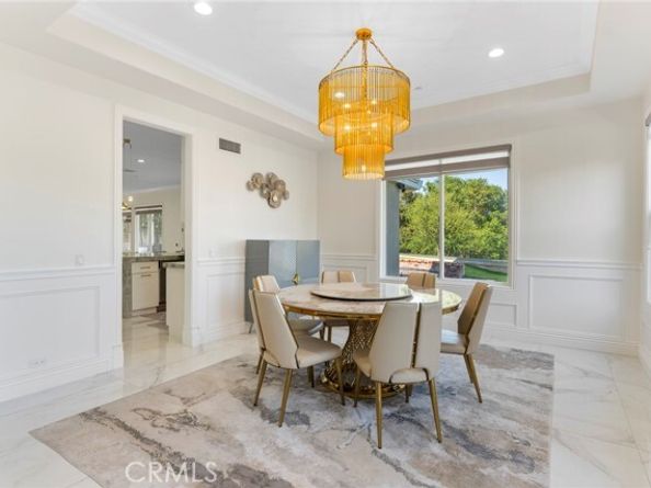 18 Bent Oak, Laguna Hills CA 92679