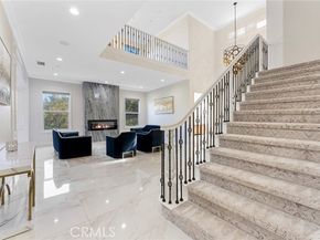 18 Bent Oak, Laguna Hills CA 92679