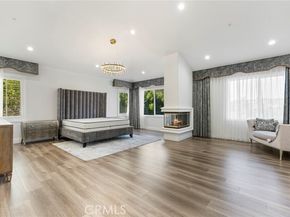 18 Bent Oak, Laguna Hills CA 92679