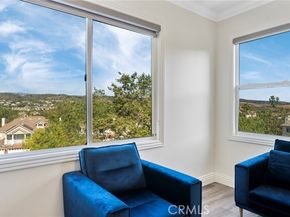 18 Bent Oak, Laguna Hills CA 92679