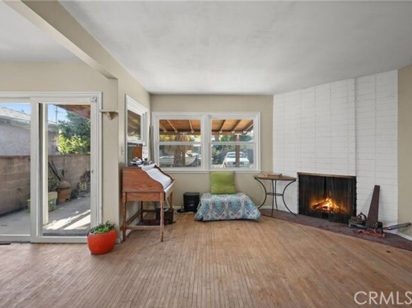 7057 Babcock Avenue, North Hollywood (los Angeles) CA 91605